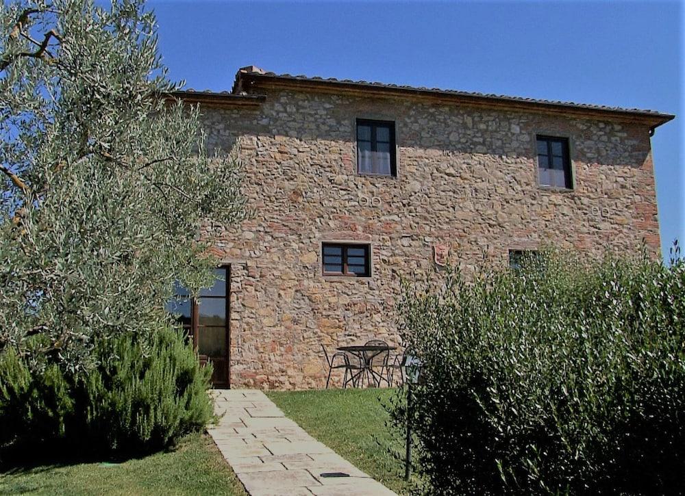 Poggio Cennina Resort