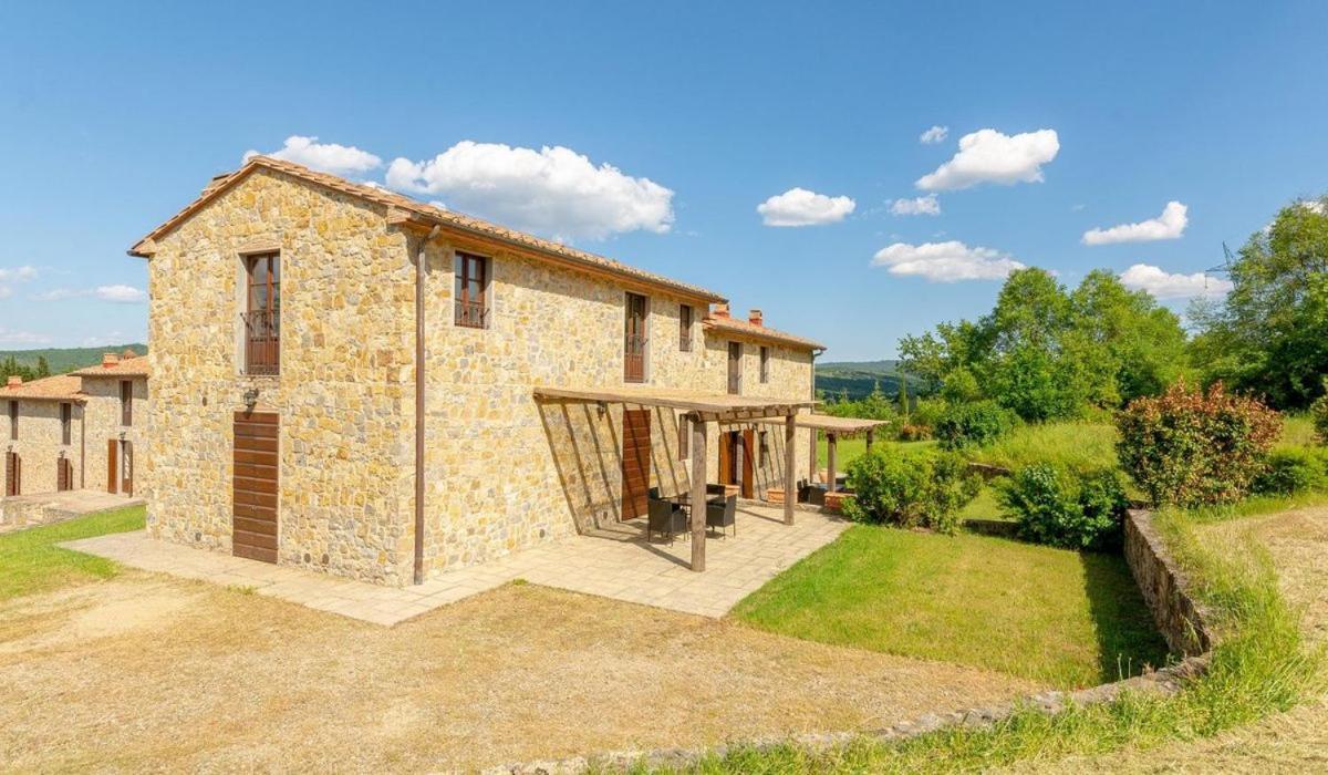 Poggio Cennina 3*