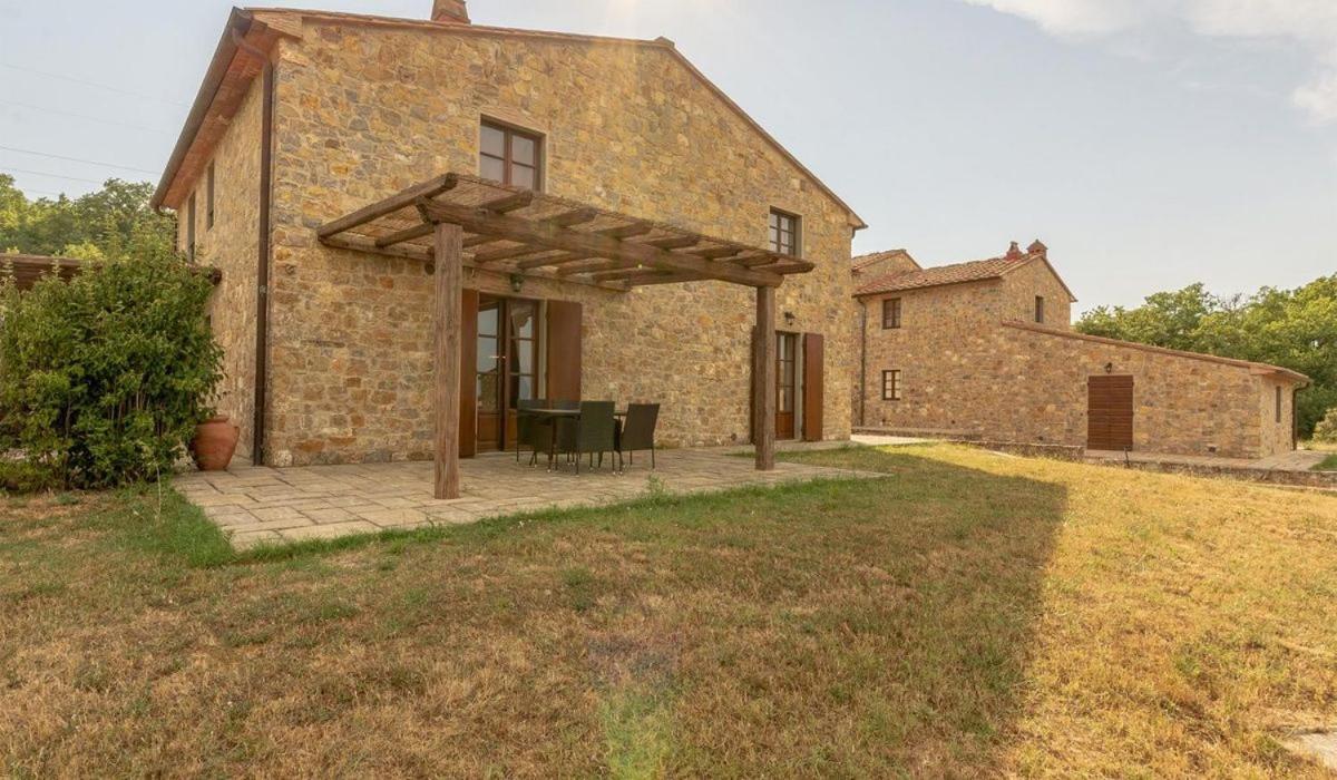 Poggio Cennina 3* Bucine