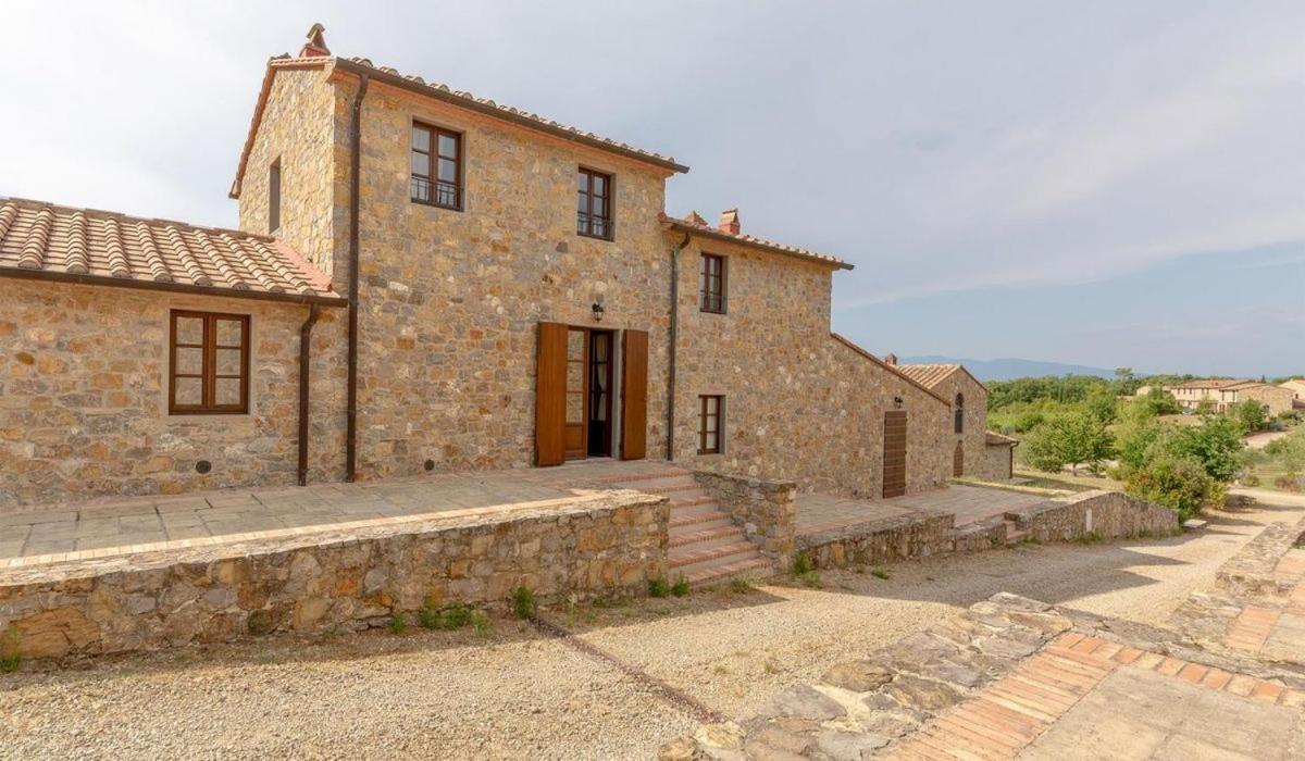Resort Poggio Cennina